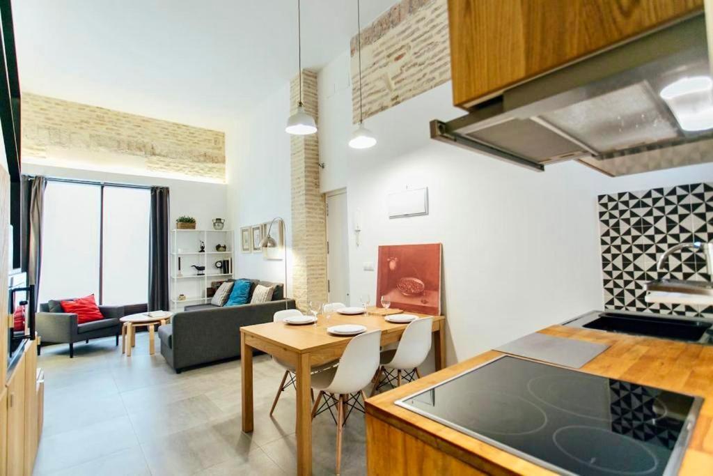 ¡Tu Hogar Con Alma En Sevilla! Sevilha Exterior foto